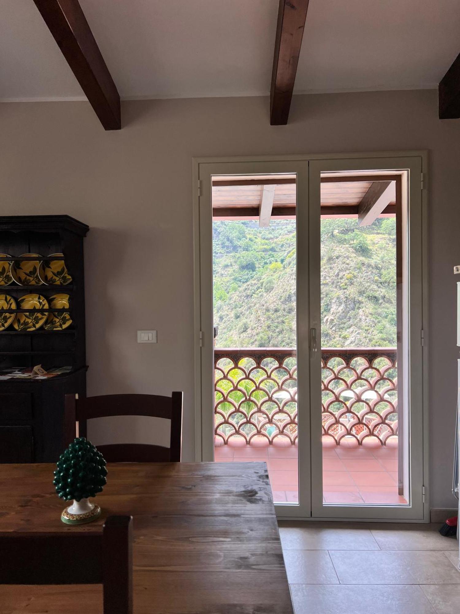 Ferienwohnung Casa Ziretto Castelmola Exterior foto
